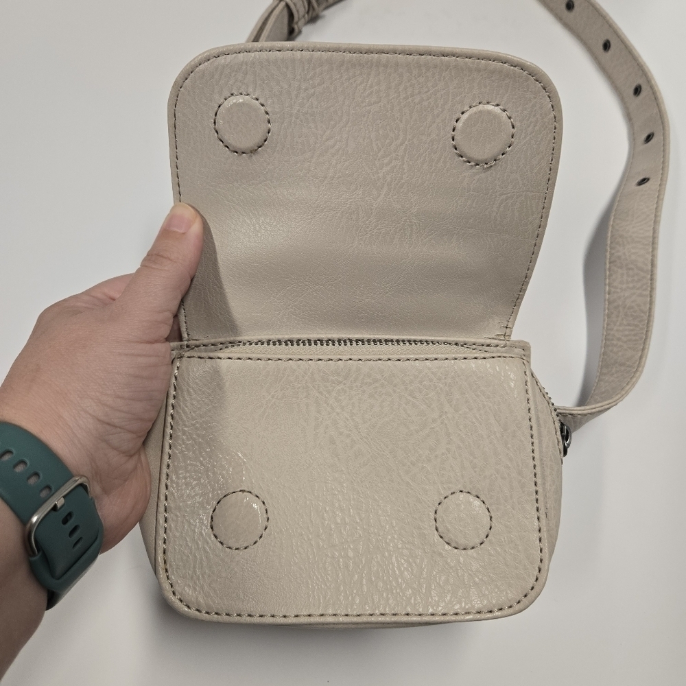 Matt & Nat Park Koalam (Beige) Dwell Collection Vegan Belt Bag - Picture 7 of 8